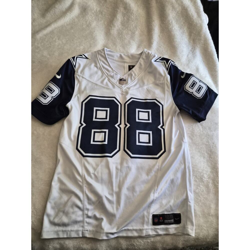 Size Small Men’s Nike CeeDee Lamb Dallas Cowboys White Vapor Limited Jersey